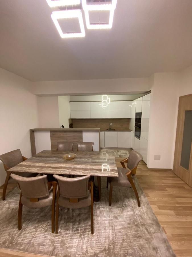 Violin 2 Bedroom Apartment Downtown 프리즈렌 외부 사진