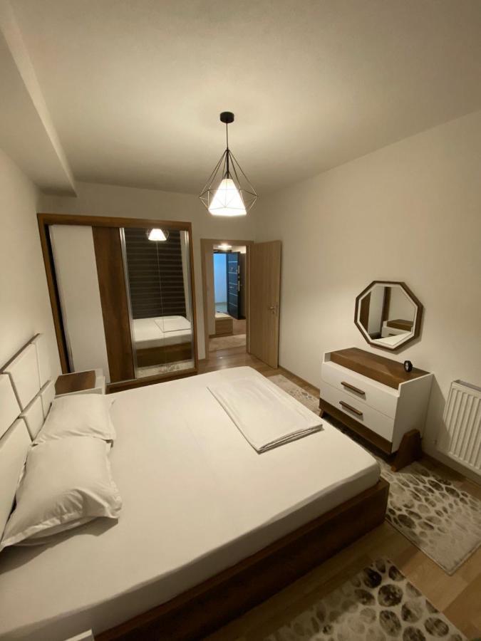 Violin 2 Bedroom Apartment Downtown 프리즈렌 외부 사진